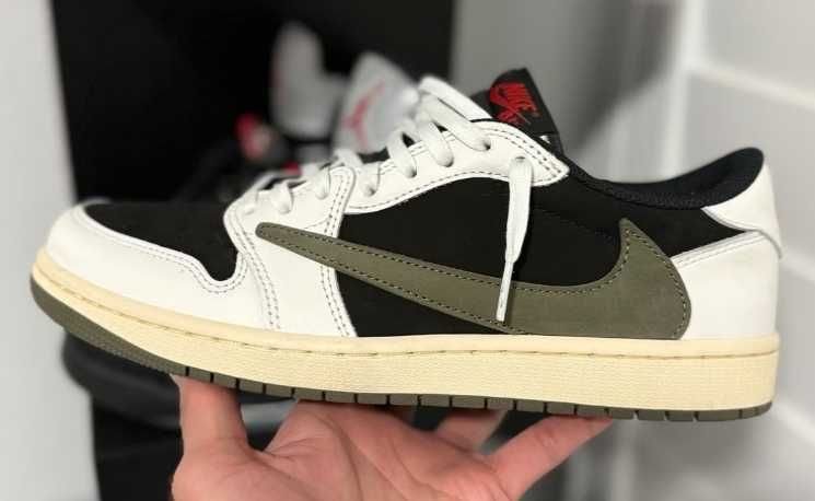 Jordan 1 Retro Low OG SP Travis Scott Olive   R.41