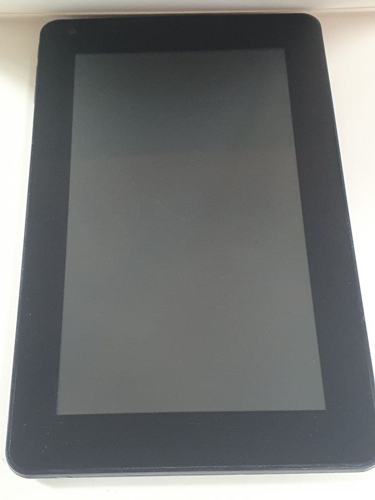 Планшет Assistant AP-704