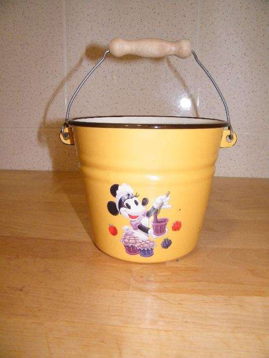 Balde metal da Minnie da Disney Paris