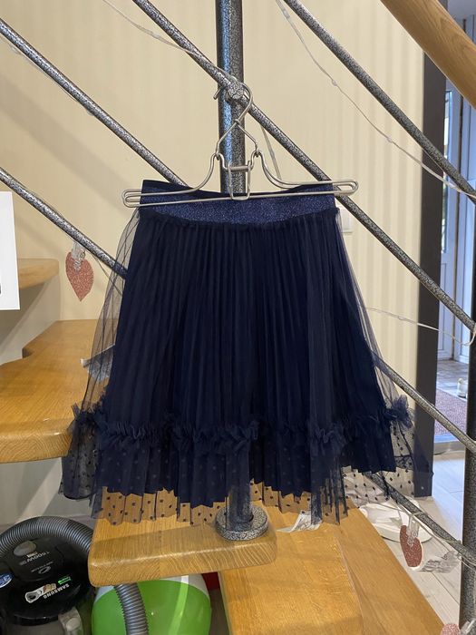 Шкільна форма для дівчинки