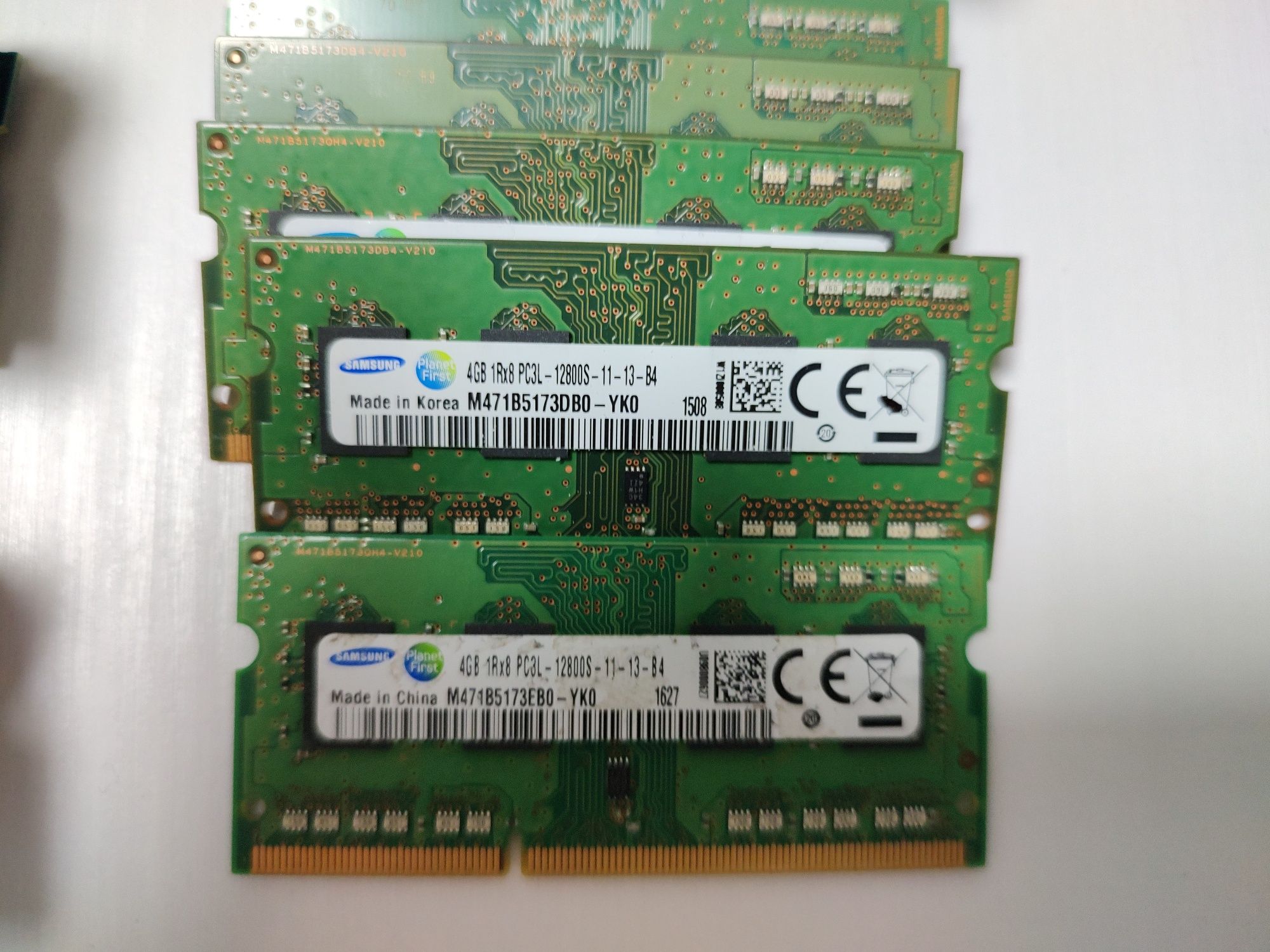 Для ноутбука 4гб DDR3 1333\1600 DDR3L SoDimm Оперативна пам'ять