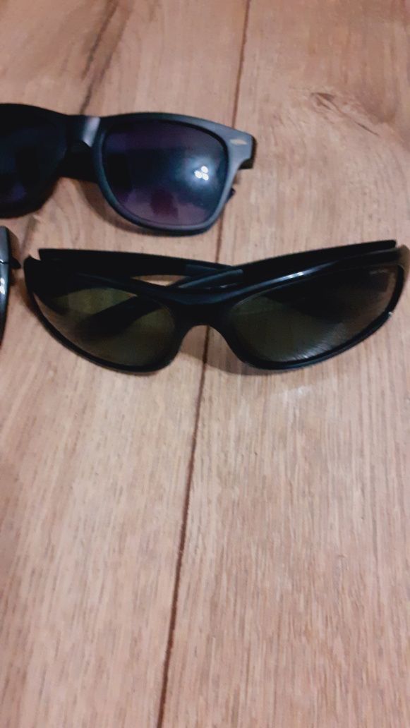Okulary przeciwsłoneczne  3szt używane Gratis przy dużych zakupach