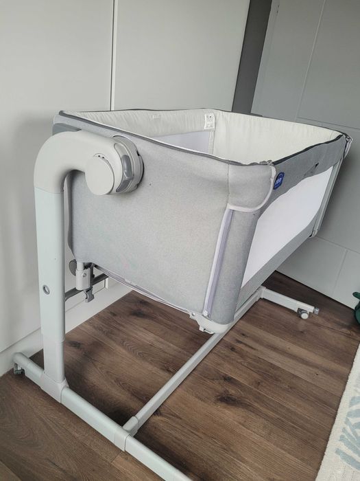 Chicco Next2Me Magic Evo.