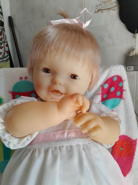 Boneca vintage anos 90  marca berjusa