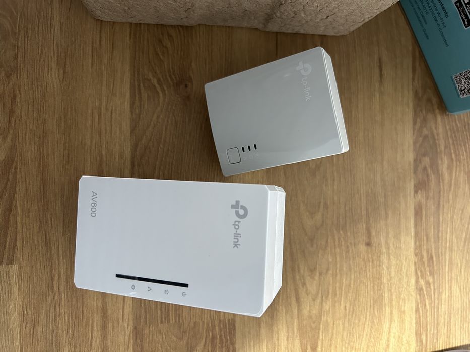 TP-Link Powerline wi-fi kit