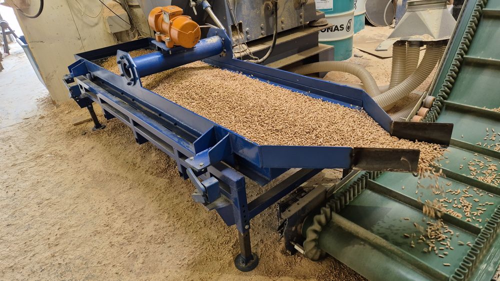 Przesiewacz wibracyjny chłodnica pelletu peletu wibrator sortownik