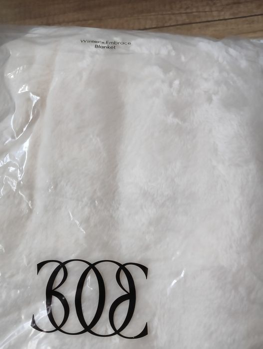 Mięciutki gruby koc 127x152