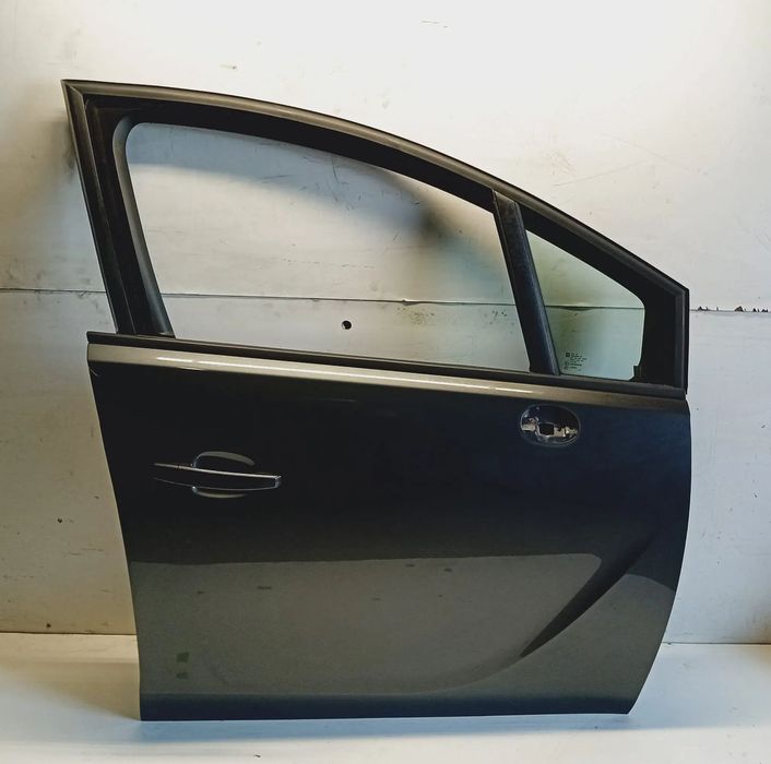 Drzwi Prawy Przód Opel Meriva B II Z177