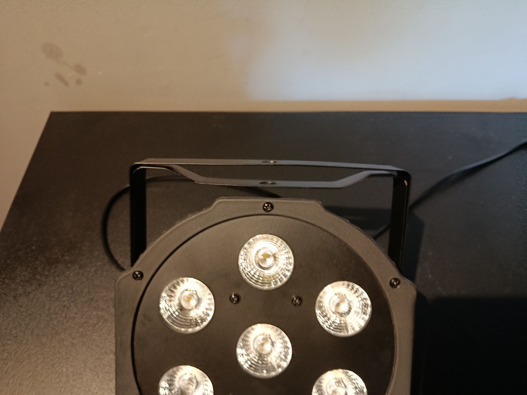 6xPAR LED RGBW 7x12w