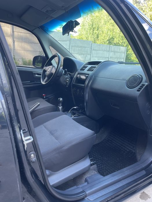 Продам Suzuki sx-4