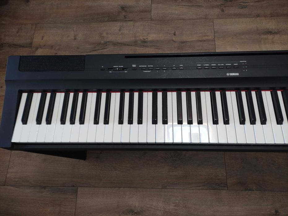 Цифрове піаніно Yamaha P-125