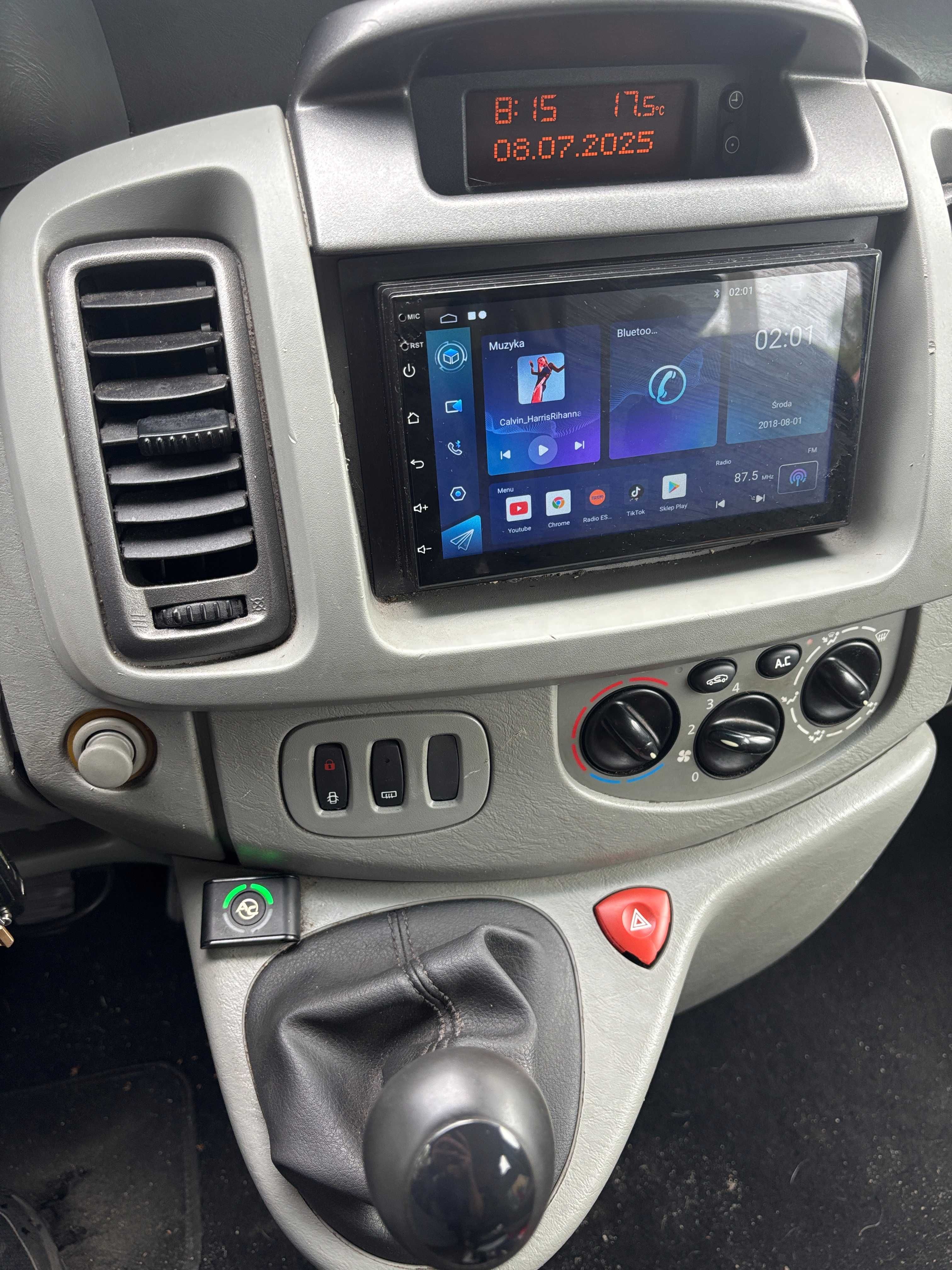 Opel Vivaro L2H1, 2.0 benzyna/gaz, wersja 5-osobowa, hak, klimatyzacja