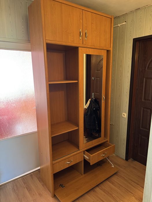 Szafa z drzwami przesuwnymi