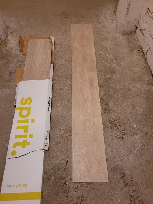 Panele winylowe Berry Alloc, imitacja drewna, 2,5 m2