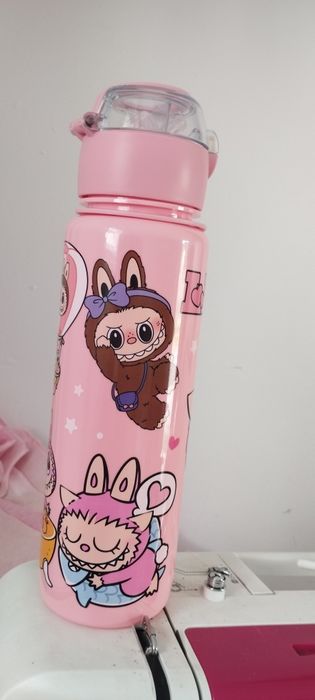 Butelka bidon na wodę labubu