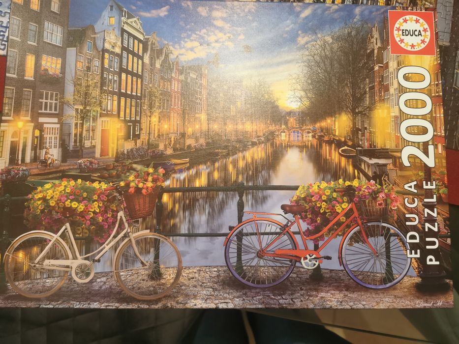 Puzzle 2000 peças