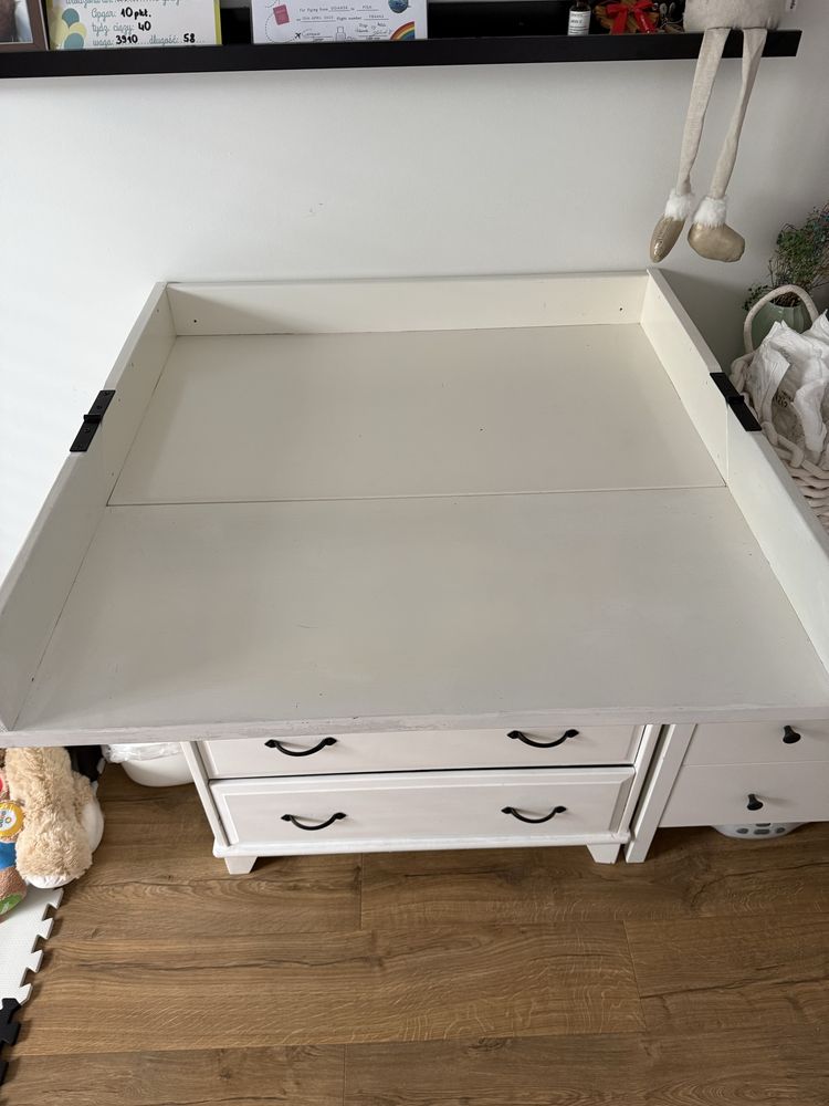 Komoda z przewijakiem IKEA SANDVIK