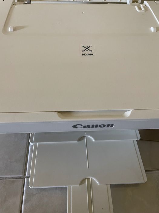 Impressora canon  nova