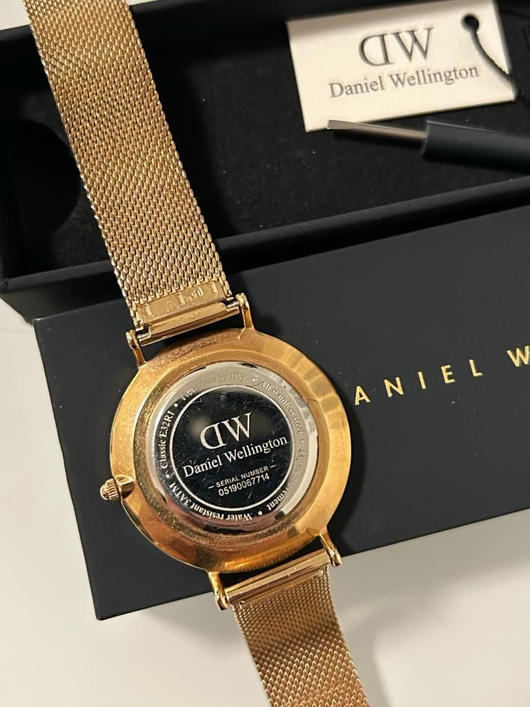Daniel Wellington złoty zegarek oryginalny