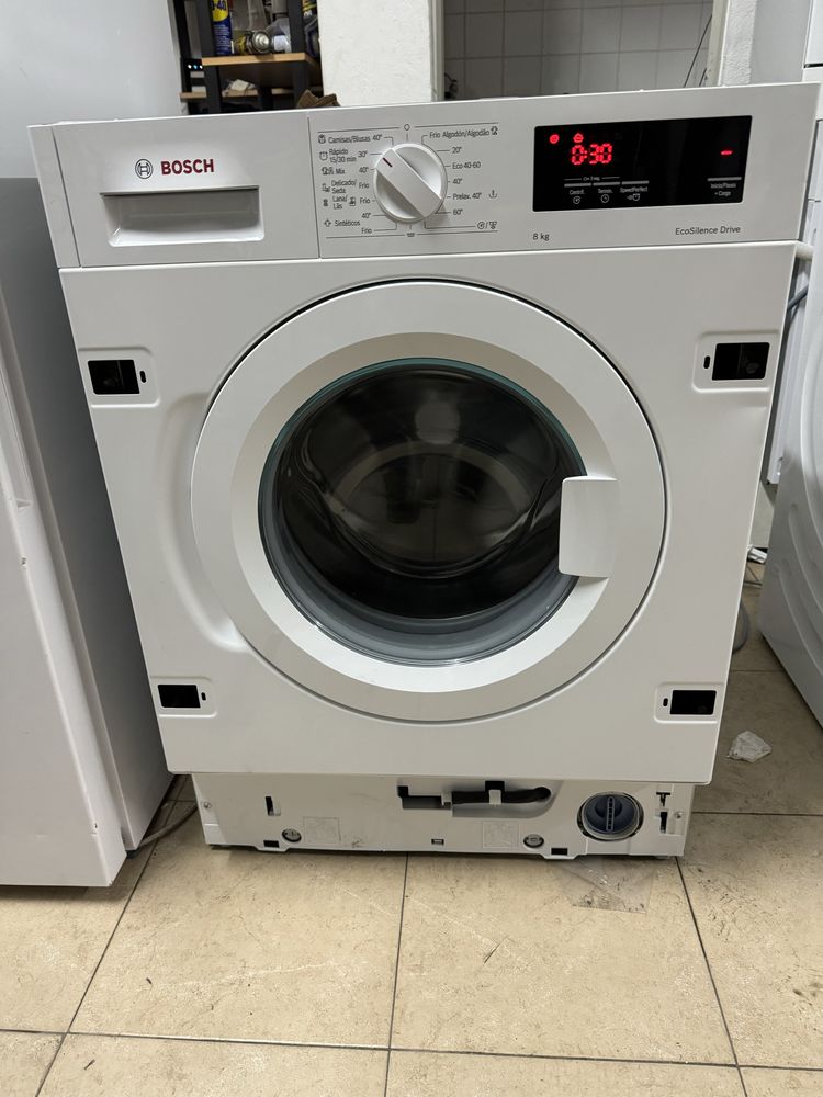 Máquina de Lavar Roupa  Encastre BOSCH WIW28302ES (8 kg - 1400 rpm