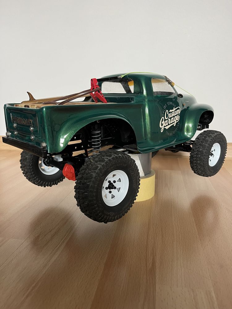 Model 1/10 rc trialowy przeprawowy Axial SCX10 II 4WD