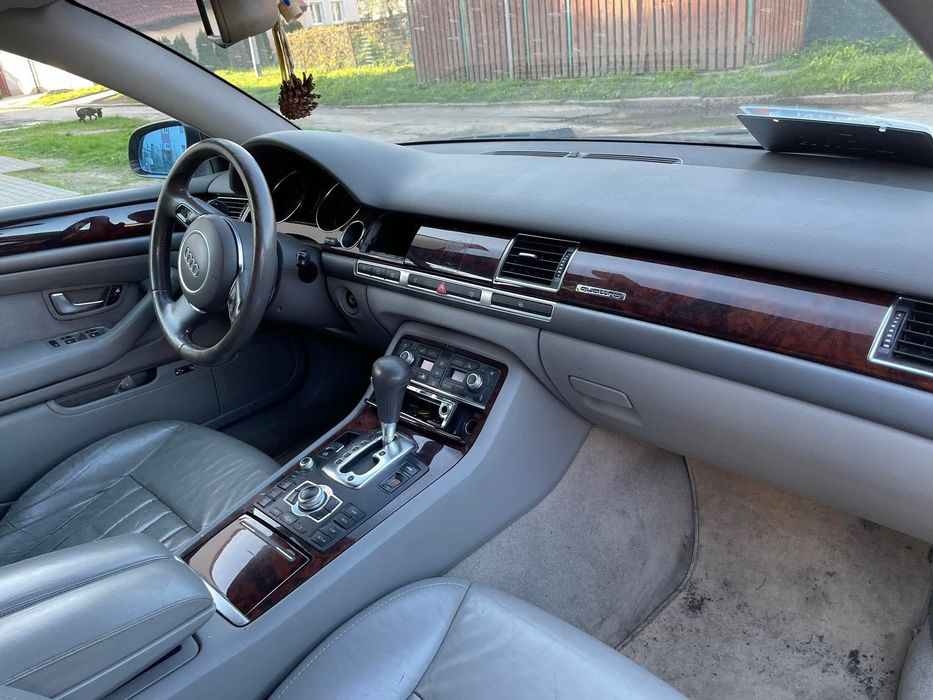 Audi a8 d3 4.2 bg 2002