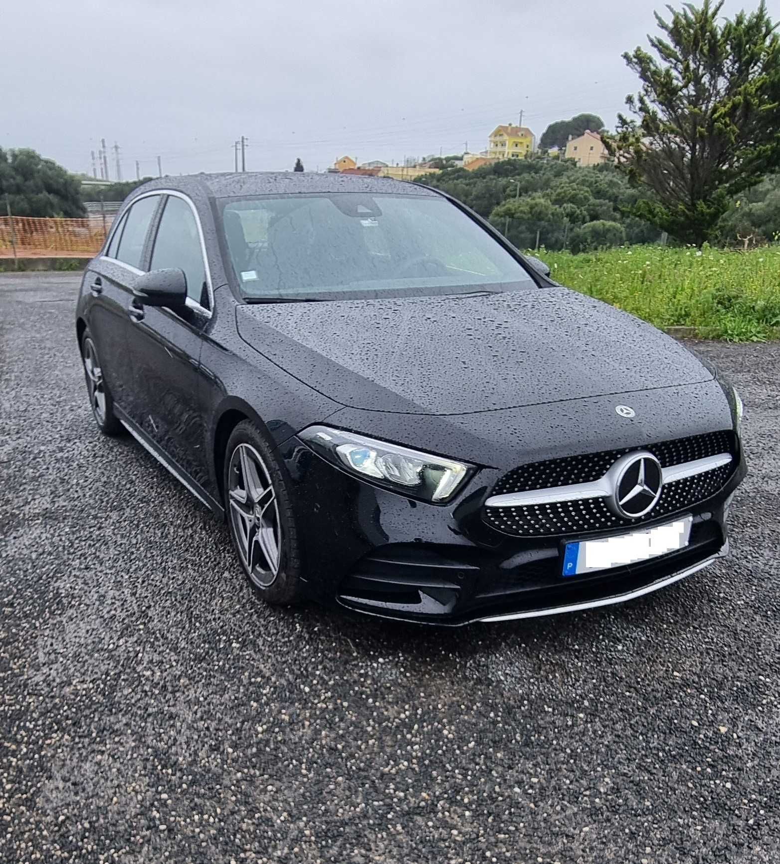 Mercedes-Benz A180d APENAS 9380km