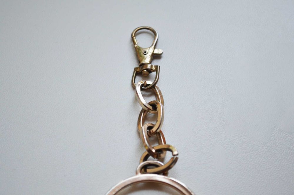 Брелок Burberry для сумки ключей украшение