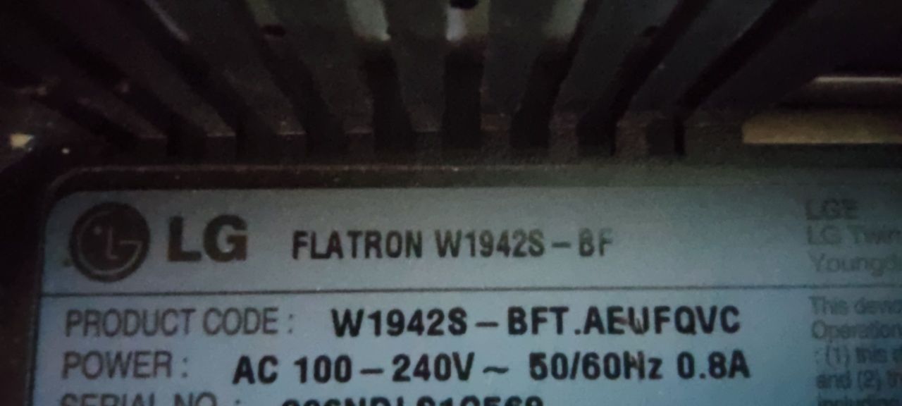 Продам монітор LG Flatron 19" W1942S-BF BLACK без підставки, VESA