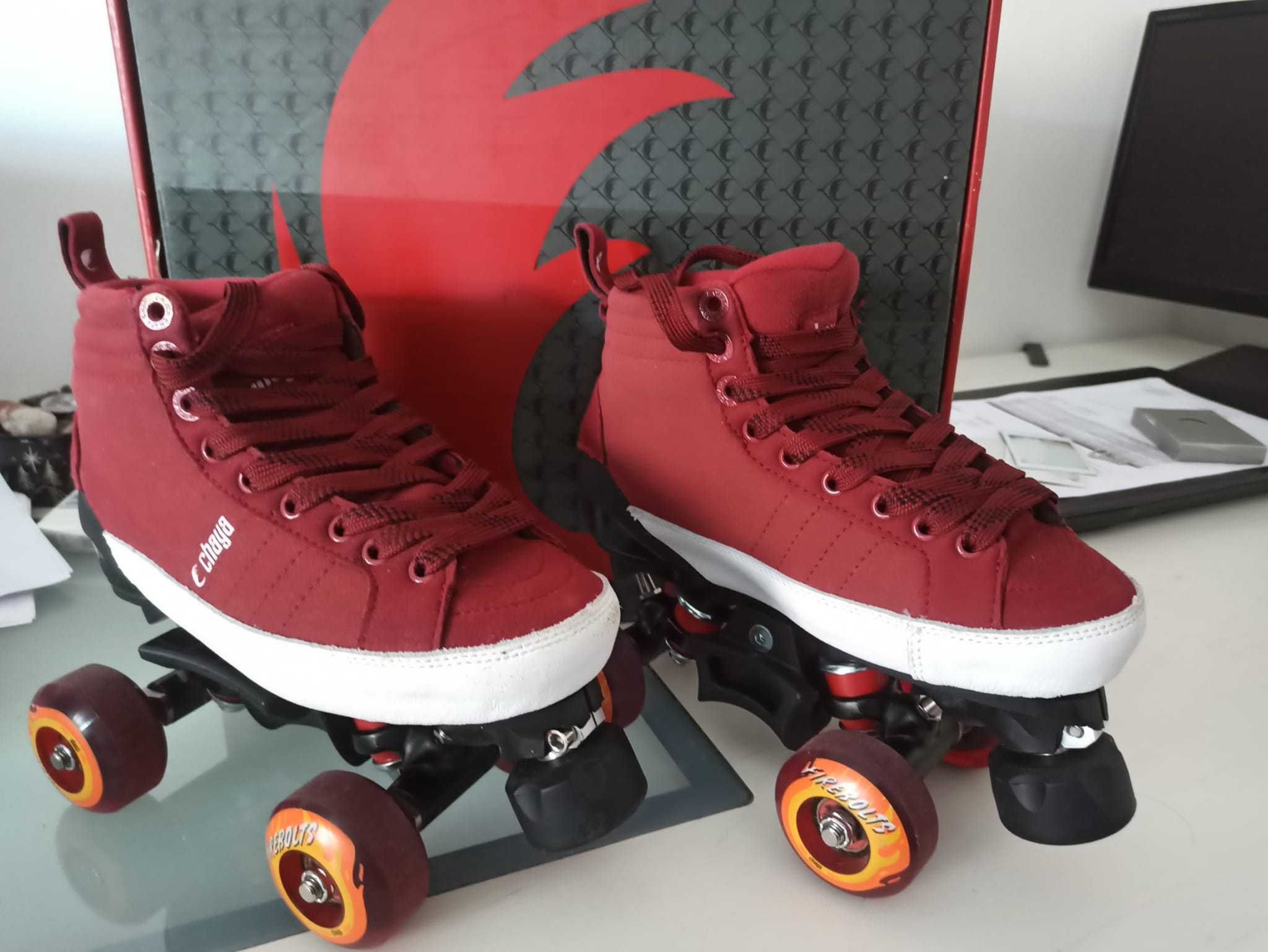 Patins Quad (Tamanho-37) Chaya - Karma PRO - Red Roller Skates
