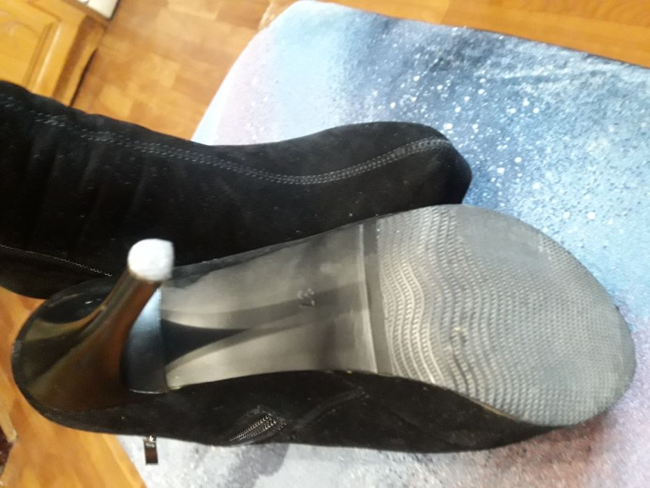 Черевики жіночі