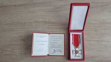 Medal Krzyż Kawalerski Orderu Odrodzenia Polski.