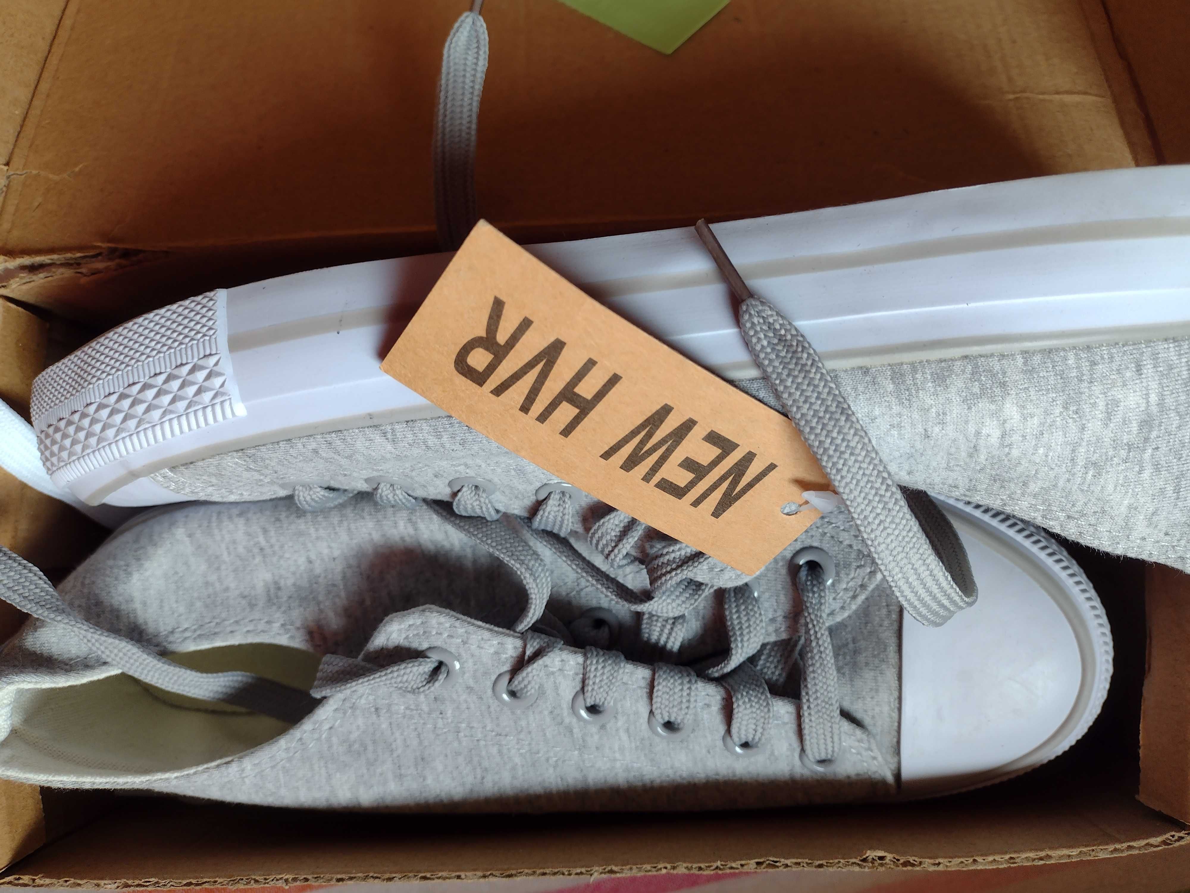 Buty sportowe  38 tenisówki