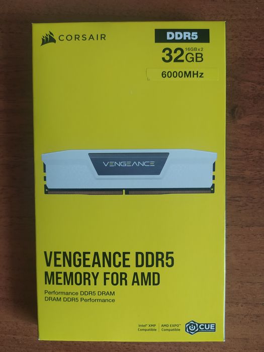 Corsair 32 GB (2x16GB) DDR5 6000 MHz Vengeance AMD EXPO White (торг)