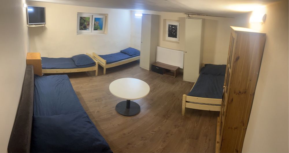 Kwatery Dom Pracowniczy Hostel Gdynia Cisowa.           Wolne od zaraz
