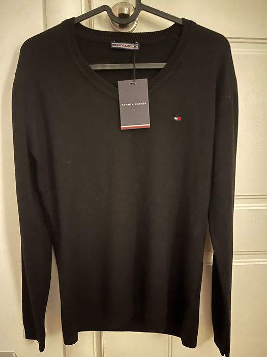 Sweter Hilfiger czarny Okazja Święta Prezent