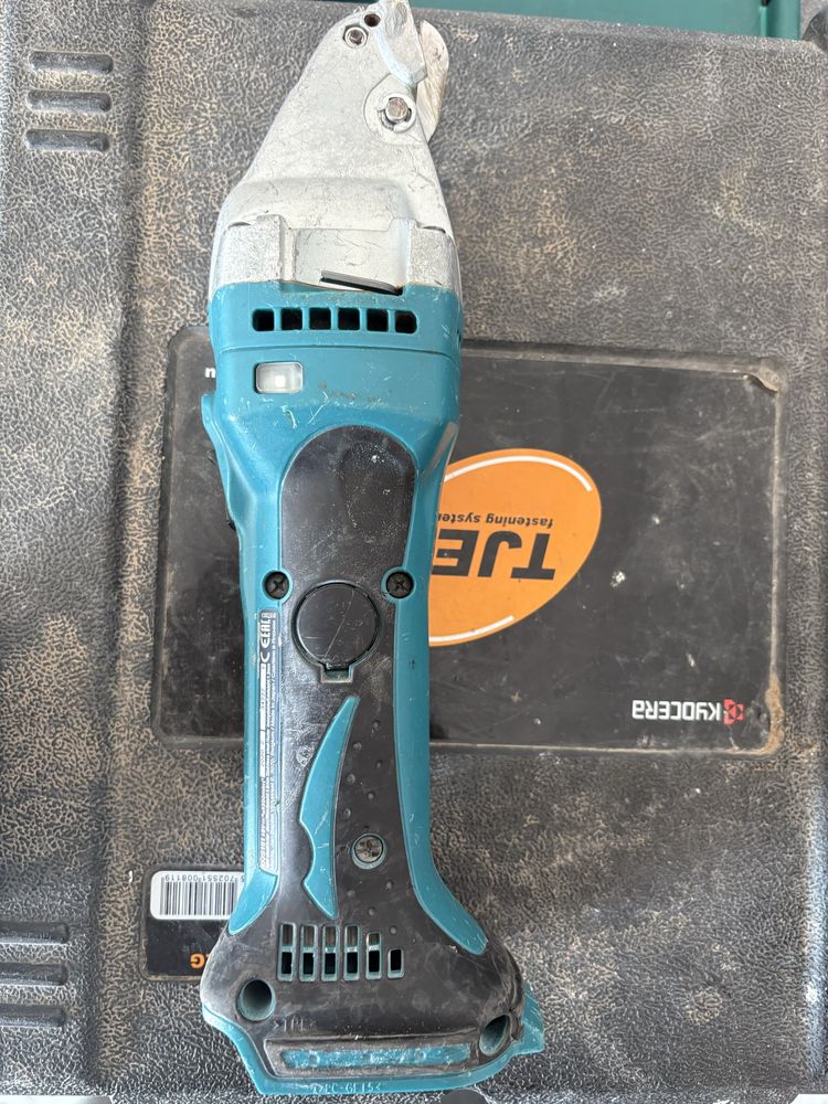 MAKITA DJS161Z nożyce do blachy 18V