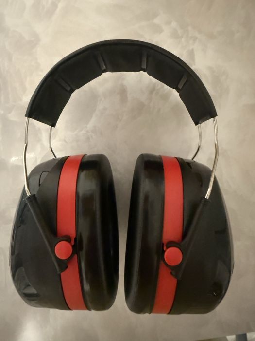 Słuchawki ochronne 3M Peltor Optime III – nowe, bez pudełka