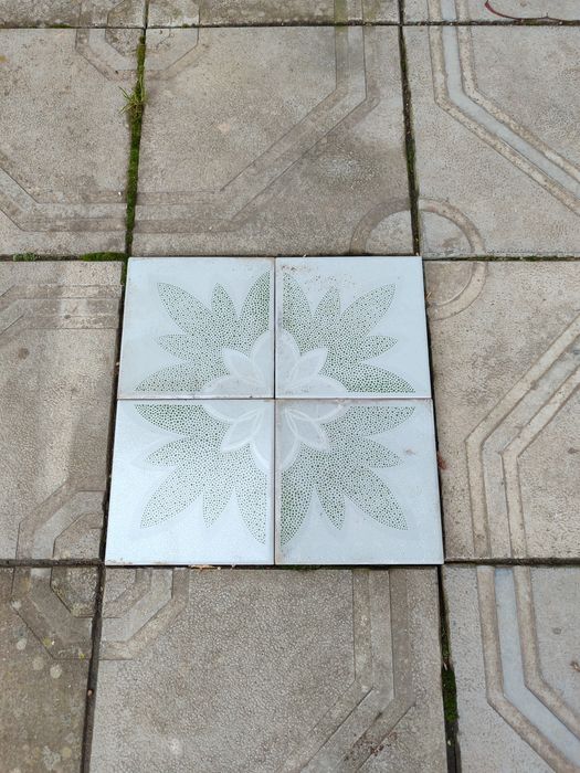 Нова Керамічна Плитка для Підлоги (Вінтажний Дизайн)