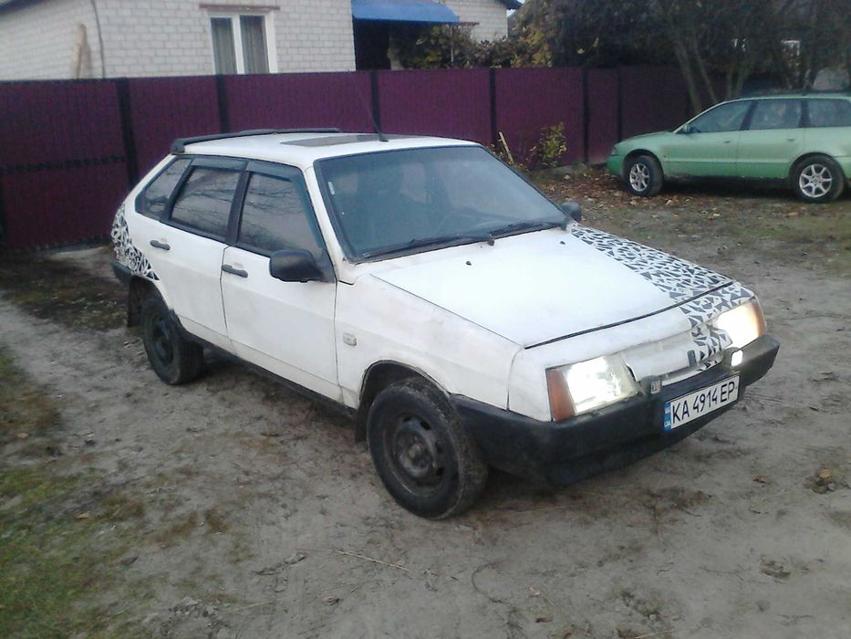 ВАЗ 21093  На ходу в рабочем  состоянии .