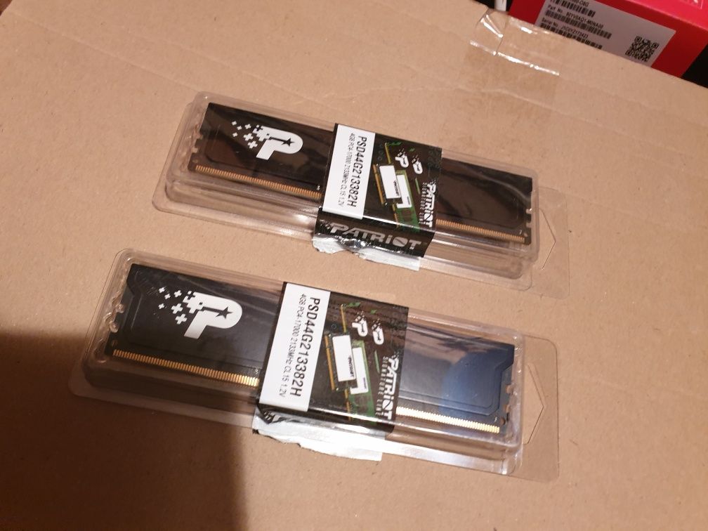 Pamięć RAM Patriot Signature Line 2x 4GB = 8GB DDR4