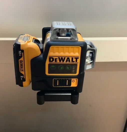Laser nivel Dewalt 3 linhas 360° kit completo