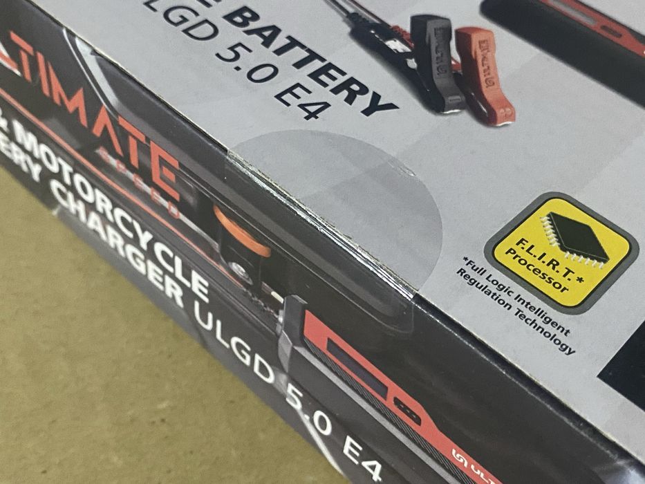 Prostownik ładowarka do akumulatorów ULTIMATE SPEED ULGD 5.0 E4