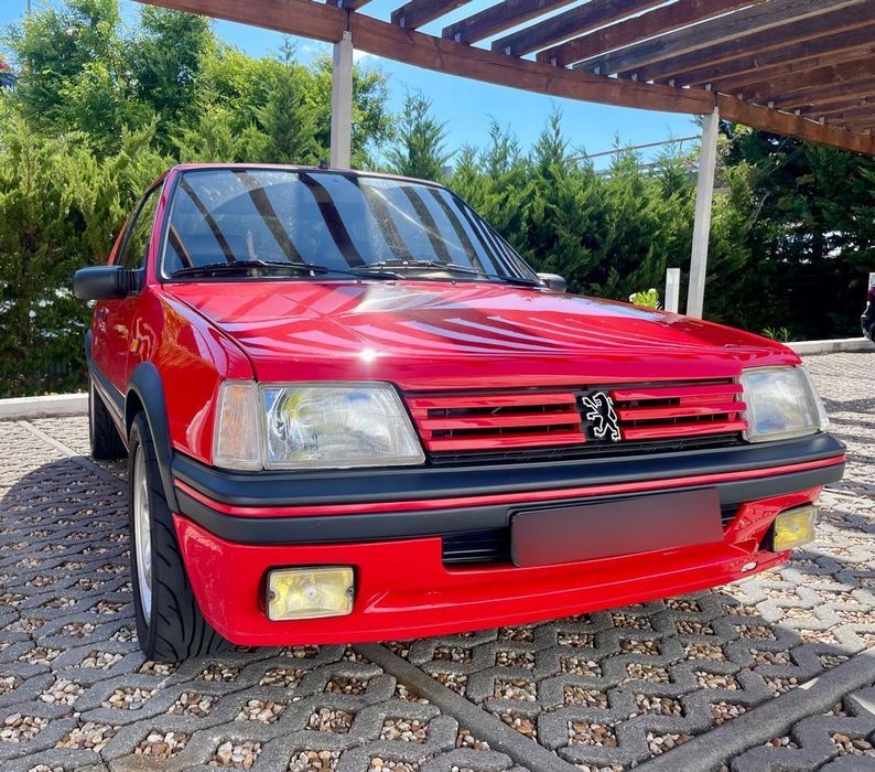 Peugeot 205 1.9 GTi