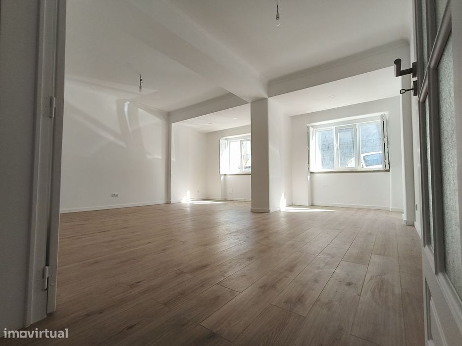 Excelente T3 Alvalade renovado