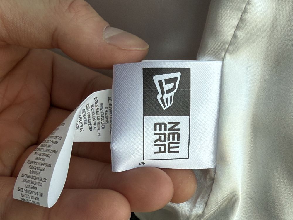 Чоловіча куртка New Era Varsity Jacket