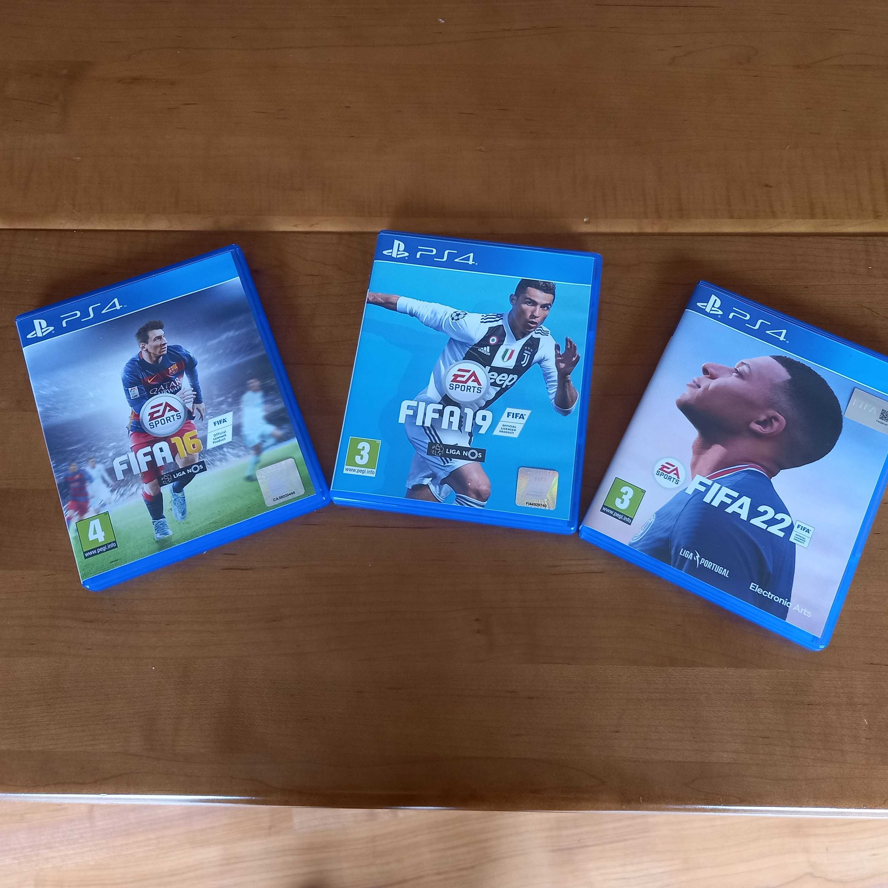 ps4(1TB) + 2 comandos + jogos(9)- Pack ou individual