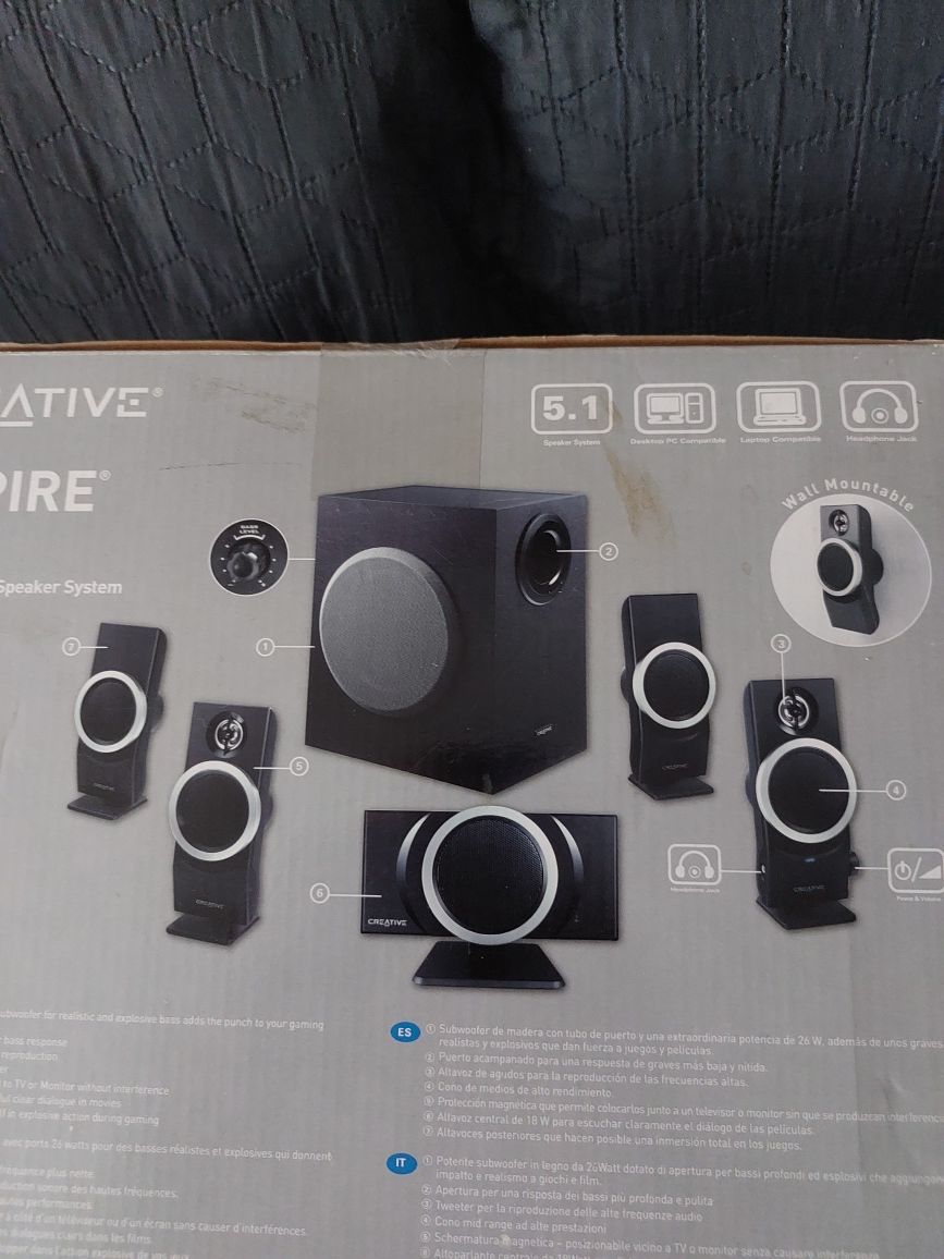 Jak nowy kompletny  zestaw głośników  CREATIVE  Inspire T6100