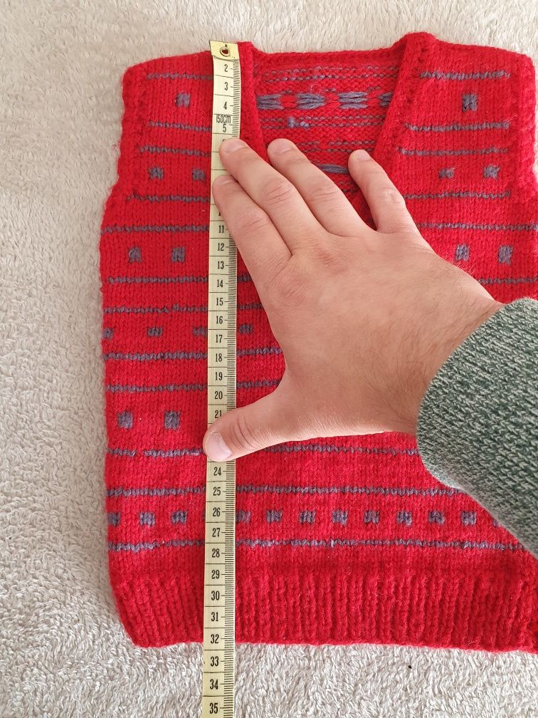 Kamizelka Czerwona HandMade. Produkt własnej Roboty! Na drutach!