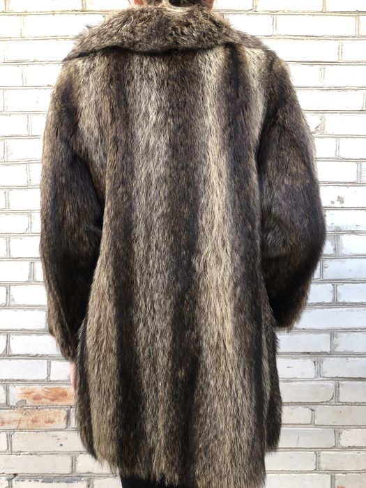 Вінтажна шуба з єнота